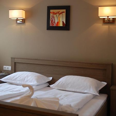 Septimia Hotels & Spa Resort Odorheiu Secuiesc Exteriör bild