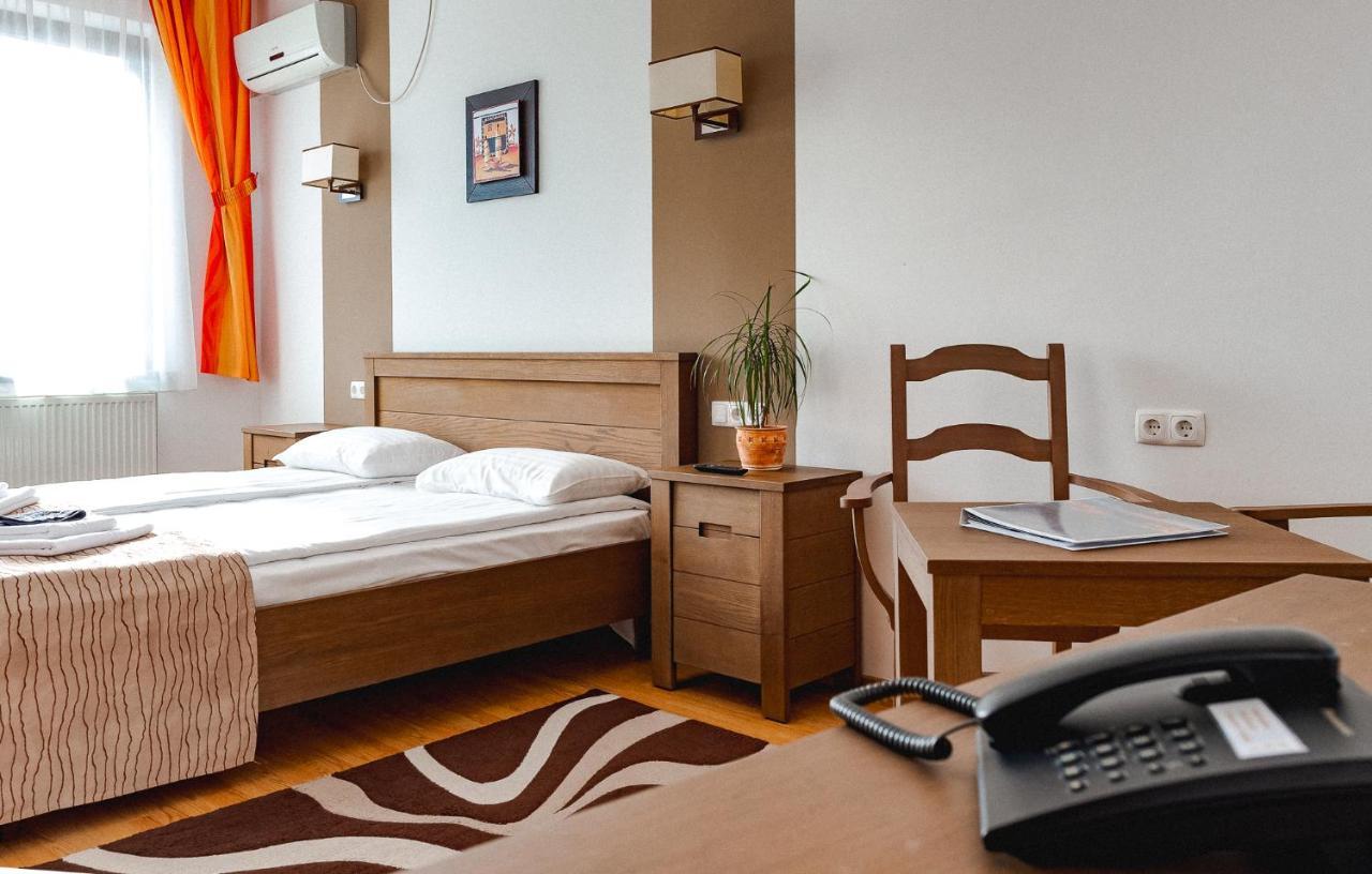Septimia Hotels & Spa Resort Odorheiu Secuiesc Exteriör bild