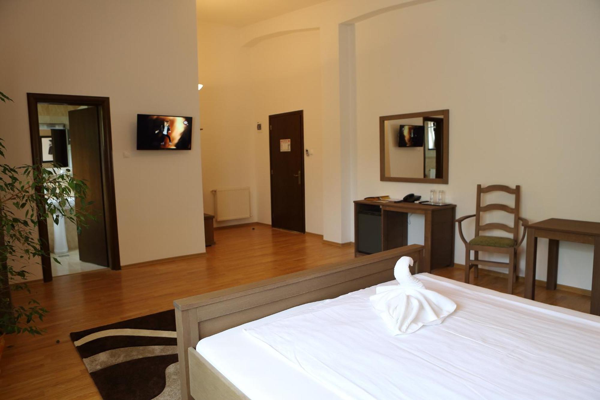 Septimia Hotels & Spa Resort Odorheiu Secuiesc Exteriör bild